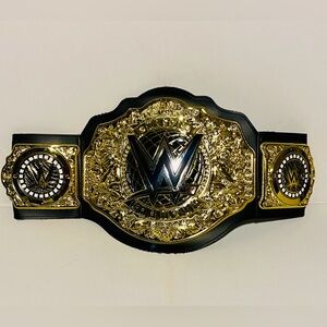 WWE World Championship Title  Belt Role-Play and Costume O/S